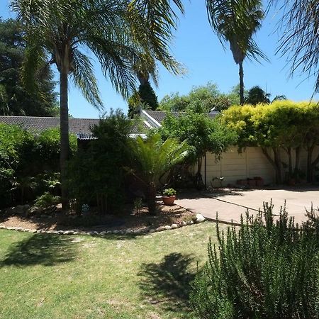 Eikepark Self Catering Apartment Stellenbosch Exterior photo